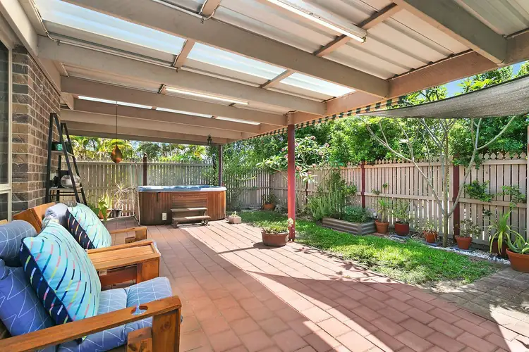 1/27 Nina Parade, Arundel QLD 4214