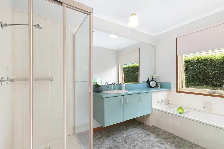 Fifth view of Homely house listing, 2 Trixia Place, Leopold VIC 3224