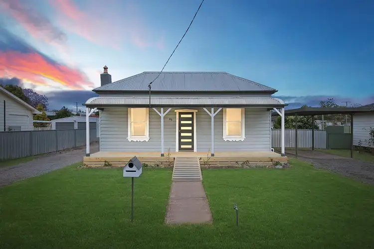 66 Government Road, Weston NSW 2326