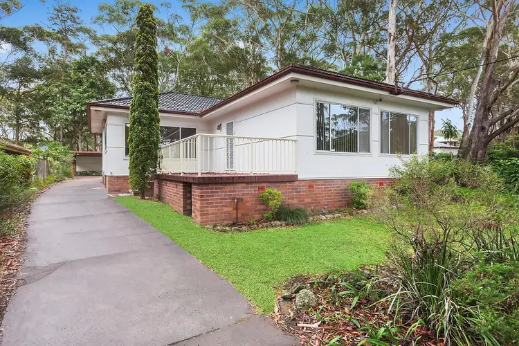 16 Warri Crescent, Macmasters Beach NSW 2251