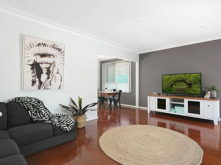 Main view of Homely house listing, 1/70 Ruhamah Avenue, Bell Post Hill VIC 3215