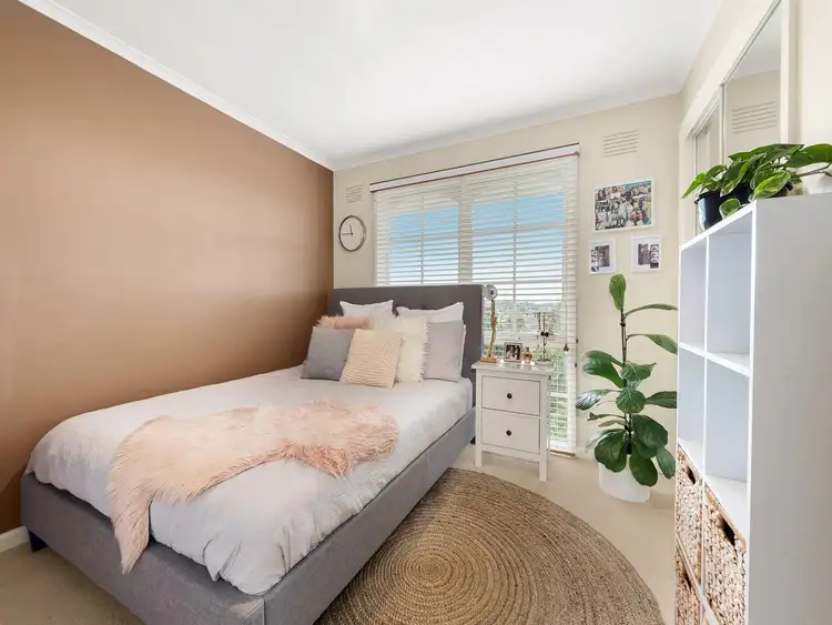 Fifth view of Homely house listing, 17 Alawara Drive, Mooroolbark VIC 3138