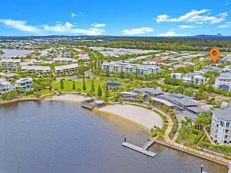 Sixth view of Homely house listing, 2 Mauritius Crescent, Kawana Island QLD 4575