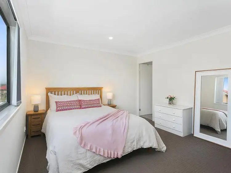 Sixth view of Homely house listing, 15 Nigella Circuit, Hamlyn Terrace NSW 2259