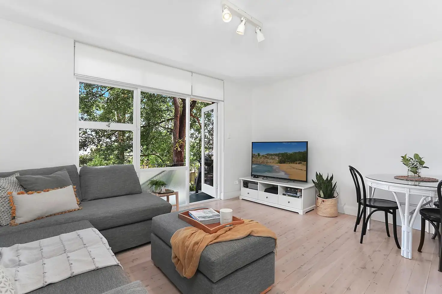 Main view of Homely apartment listing, 2/35 McDonald Street, Freshwater NSW 2096