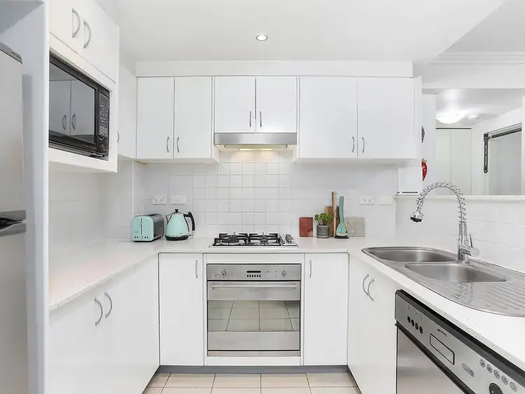 Fourth view of Homely apartment listing, 4/34 Brookvale Avenue, Brookvale NSW 2100