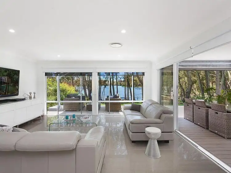 Second view of Homely house listing, 5/157 The Round Drive, Avoca Beach NSW 2251