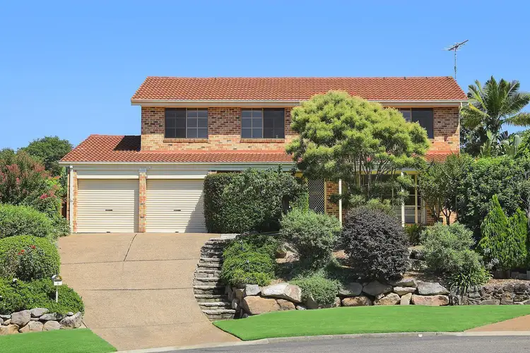 8 Elliott Place, Baulkham Hills NSW 2153
