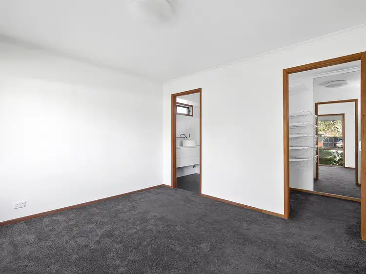 Sixth view of Homely house listing, 17 Conrad Court, Whittington VIC 3219