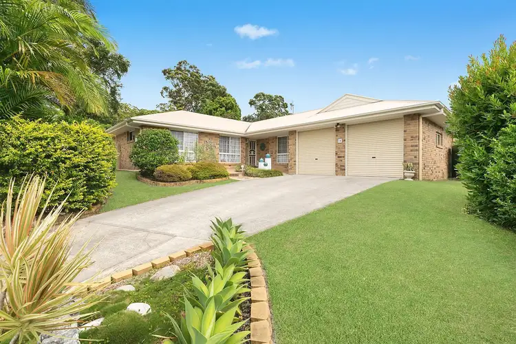 8 Turnburry Court, Tewantin QLD 4565