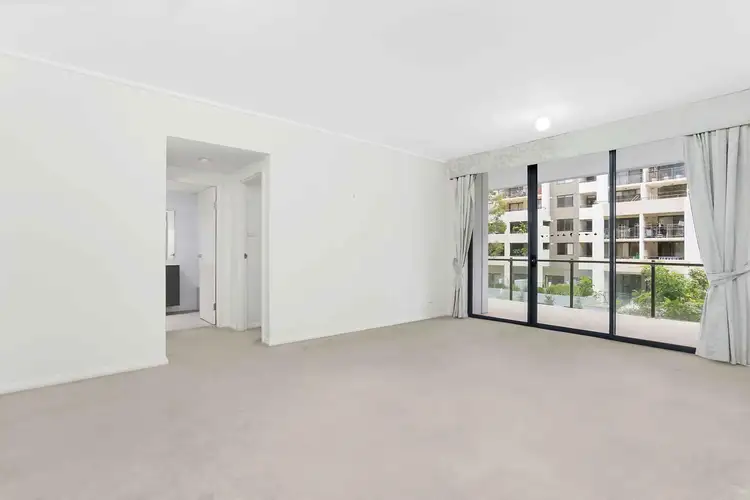 204/2 Orara Street, Waitara NSW 2077