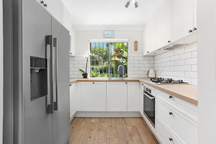 2/11 Hendy Avenue, Coogee NSW 2034