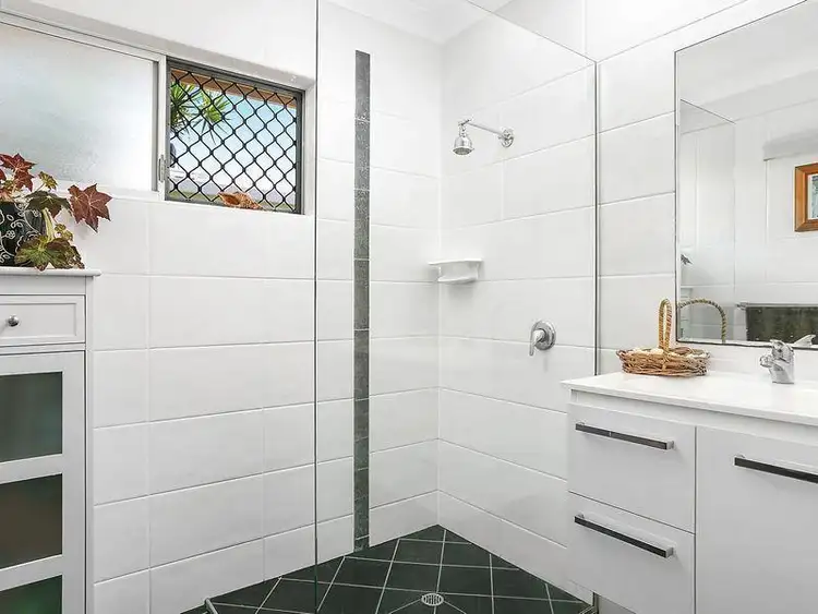 Fifth view of Homely semi-detached listing, 2/8 Jewel Street, Golden Beach QLD 4551
