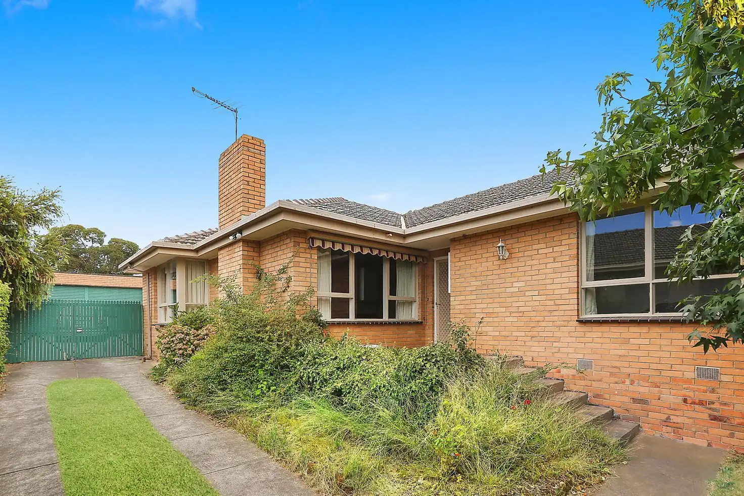 Main view of Homely house listing, 2 White Street, Mount Waverley VIC 3149