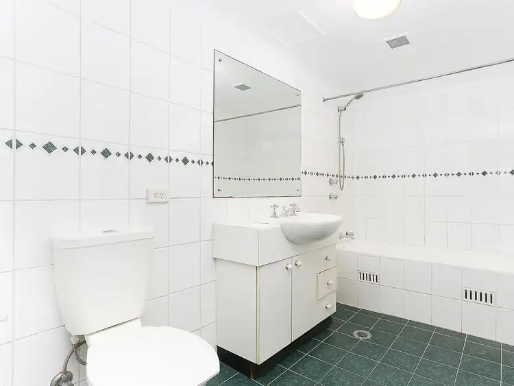 Fifth view of Homely unit listing, 215/2 Glebe Point Road, Glebe NSW 2037