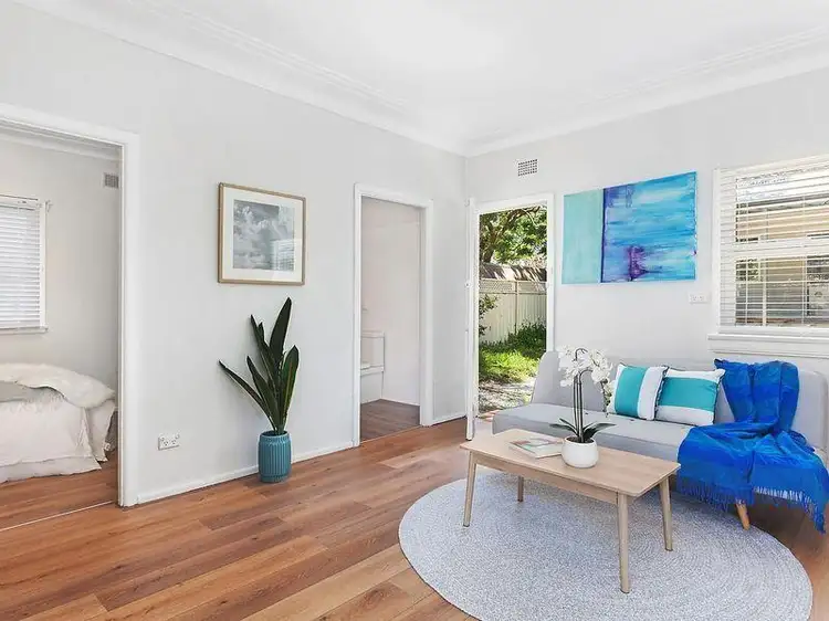 63 Kerry Crescent, Berkeley Vale NSW 2261