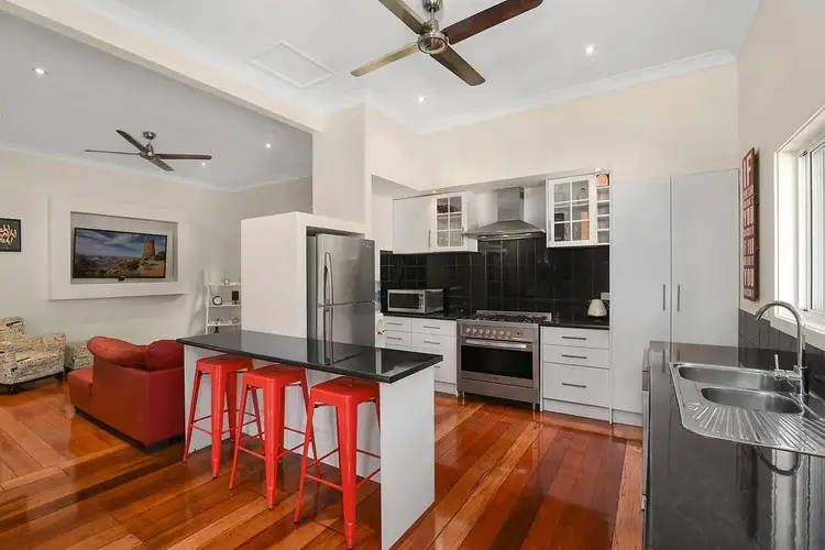 8 Edden Street, Adamstown NSW 2289