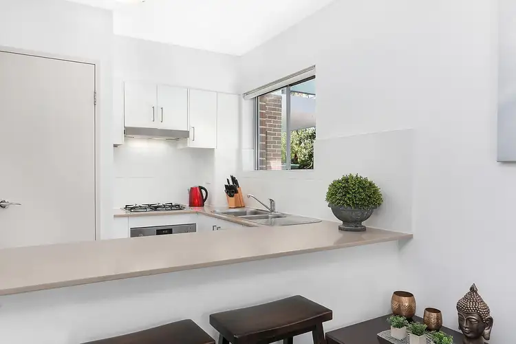 Third view of Homely unit listing, 15/7 Brookvale Avenue, Brookvale NSW 2100