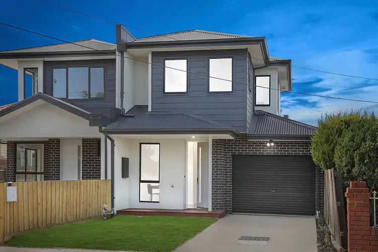 1/98 Stanhope Street, West Footscray VIC 3012