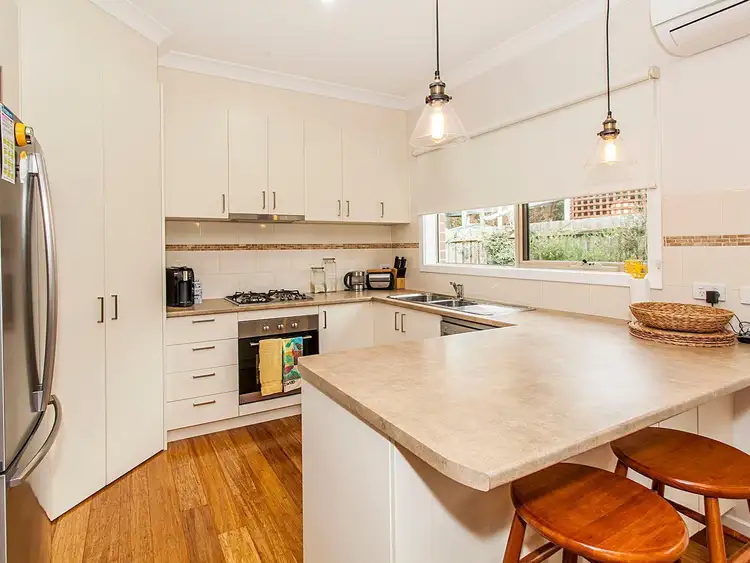 Fourth view of Homely unit listing, 2/20 Palm Grove, Kilsyth VIC 3137
