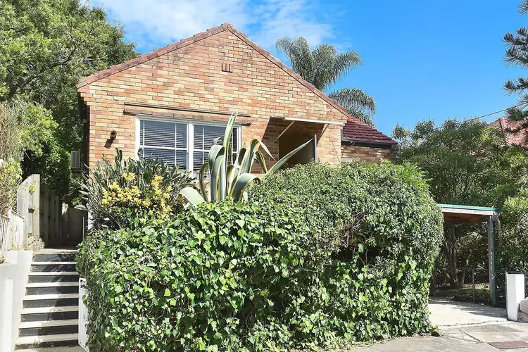 12 Macarthur Avenue, Crows Nest NSW 2065
