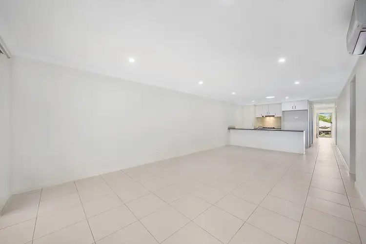 Third view of Homely house listing, 5 Turnberry Close, Fletcher NSW 2287