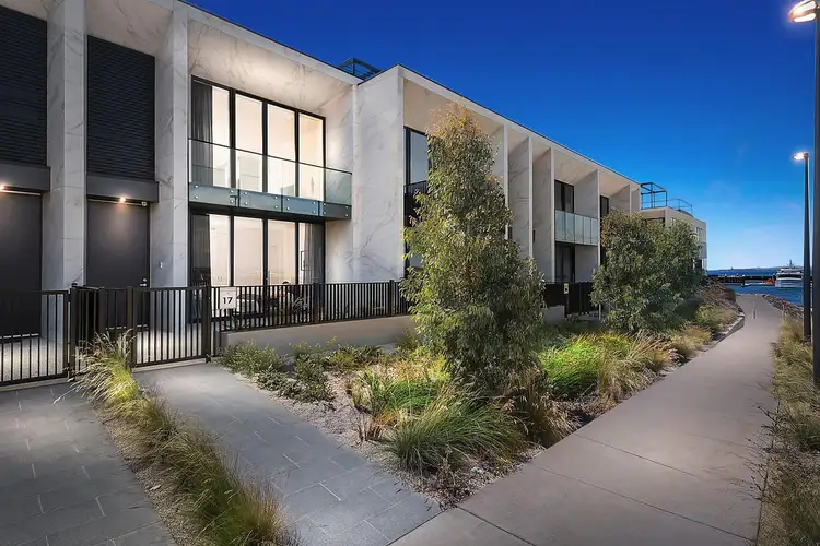 17 Lumb Place, Rippleside VIC 3215
