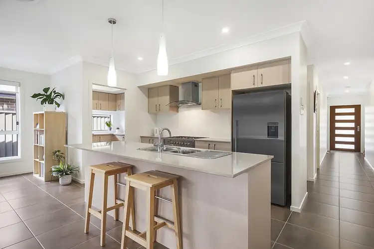 6 Arena Street, Spring Farm NSW 2570