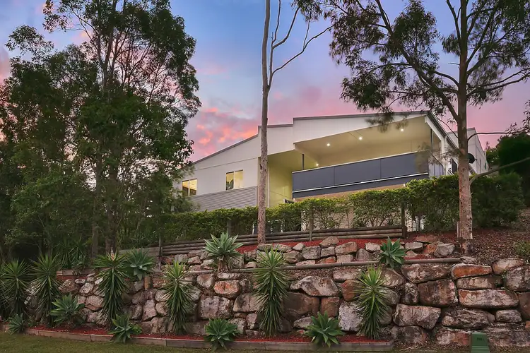 30 Woodtop Court, Ferny Hills QLD 4055