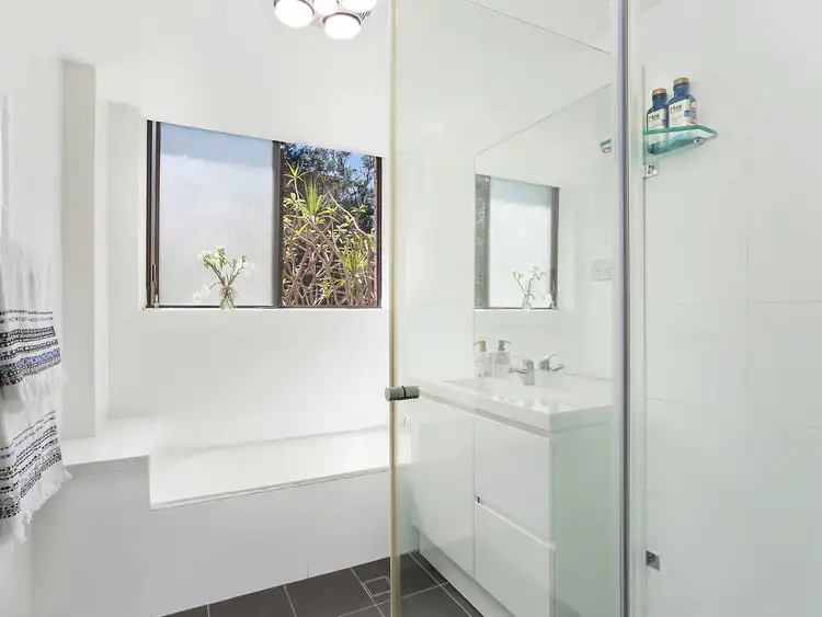 Sixth view of Homely apartment listing, 10/70 Kenneth Road, Manly Vale NSW 2093