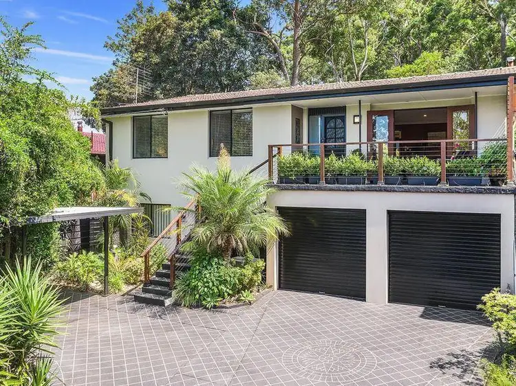 8 Sunset Street, Wyoming NSW 2250
