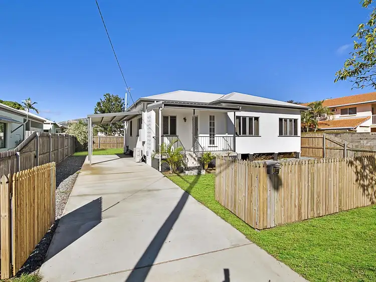 8 Vivian Street