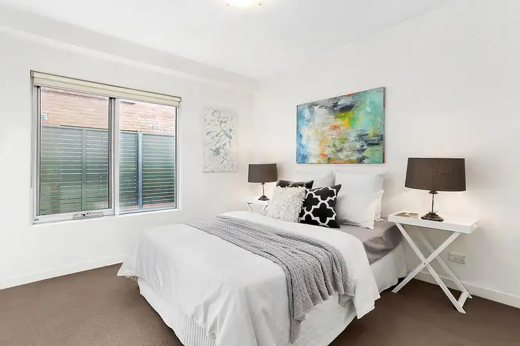 Fourth view of Homely apartment listing, 8/521 St Kilda Street, Elwood VIC 3184