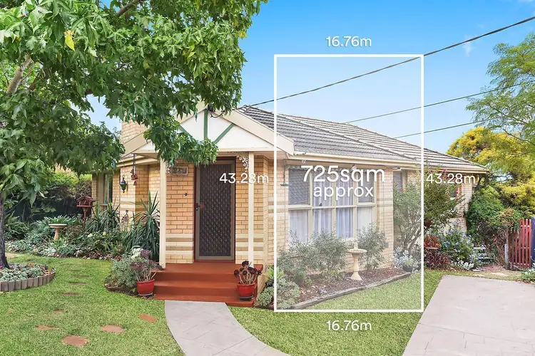 18 Maroondah Road, Ashwood VIC 3147