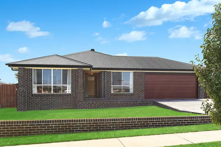 9 Birtle Street, The Oaks NSW 2570