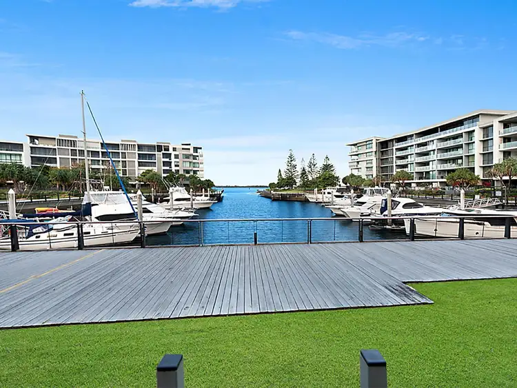 Fifth view of Homely villa listing, 25/323 Bayview Street, Hollywell QLD 4216