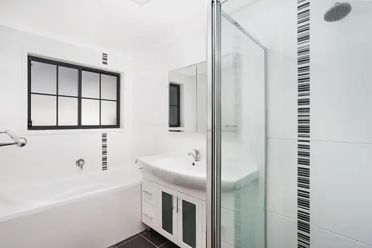 Fifth view of Homely house listing, 160 Newman-Morris Circuit, Oxley ACT 2903