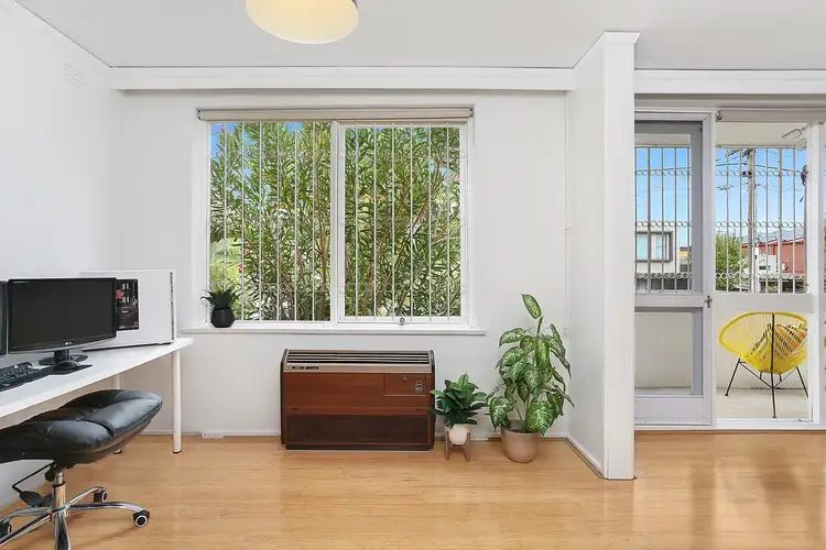Third view of Homely apartment listing, 2/19 Norwood Road, Caulfield North VIC 3161