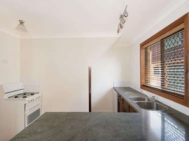 1/15 Elliot Street