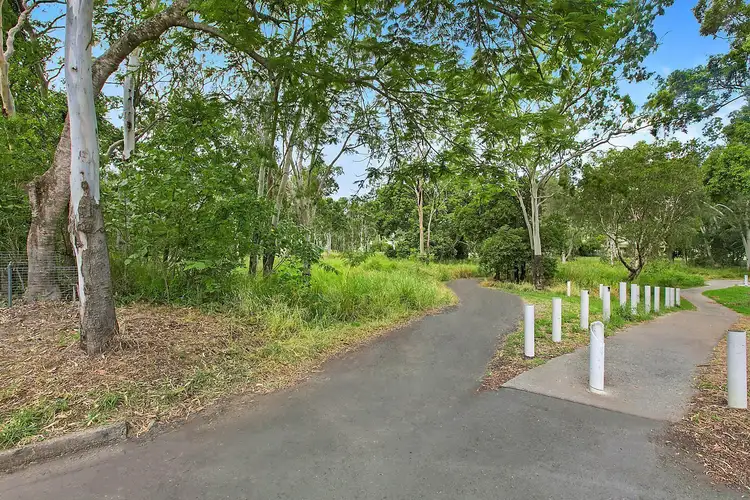 203 High Street, Berserker QLD 4701