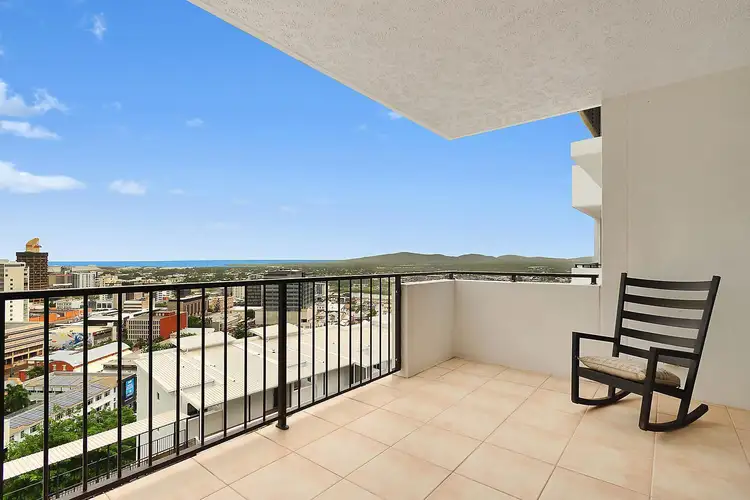 73/1 Stanton Terrace, Townsville City QLD 4810