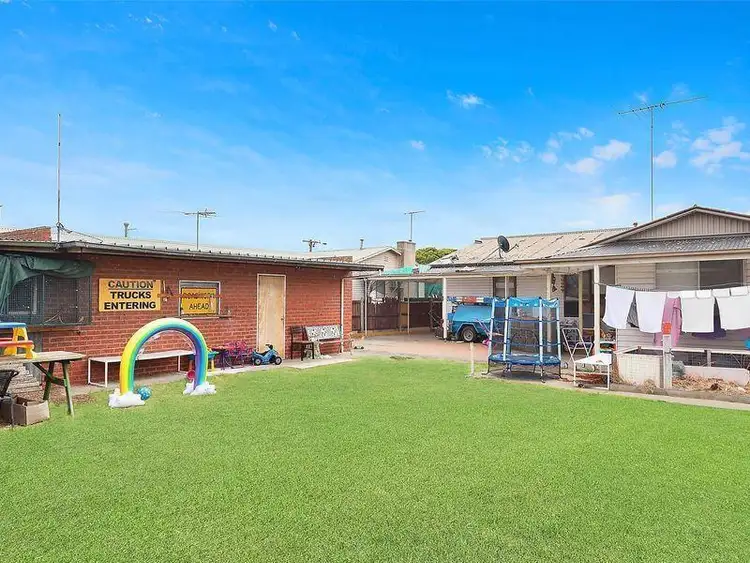 Fifth view of Homely house listing, 8 Curlew Crescent, Norlane VIC 3214