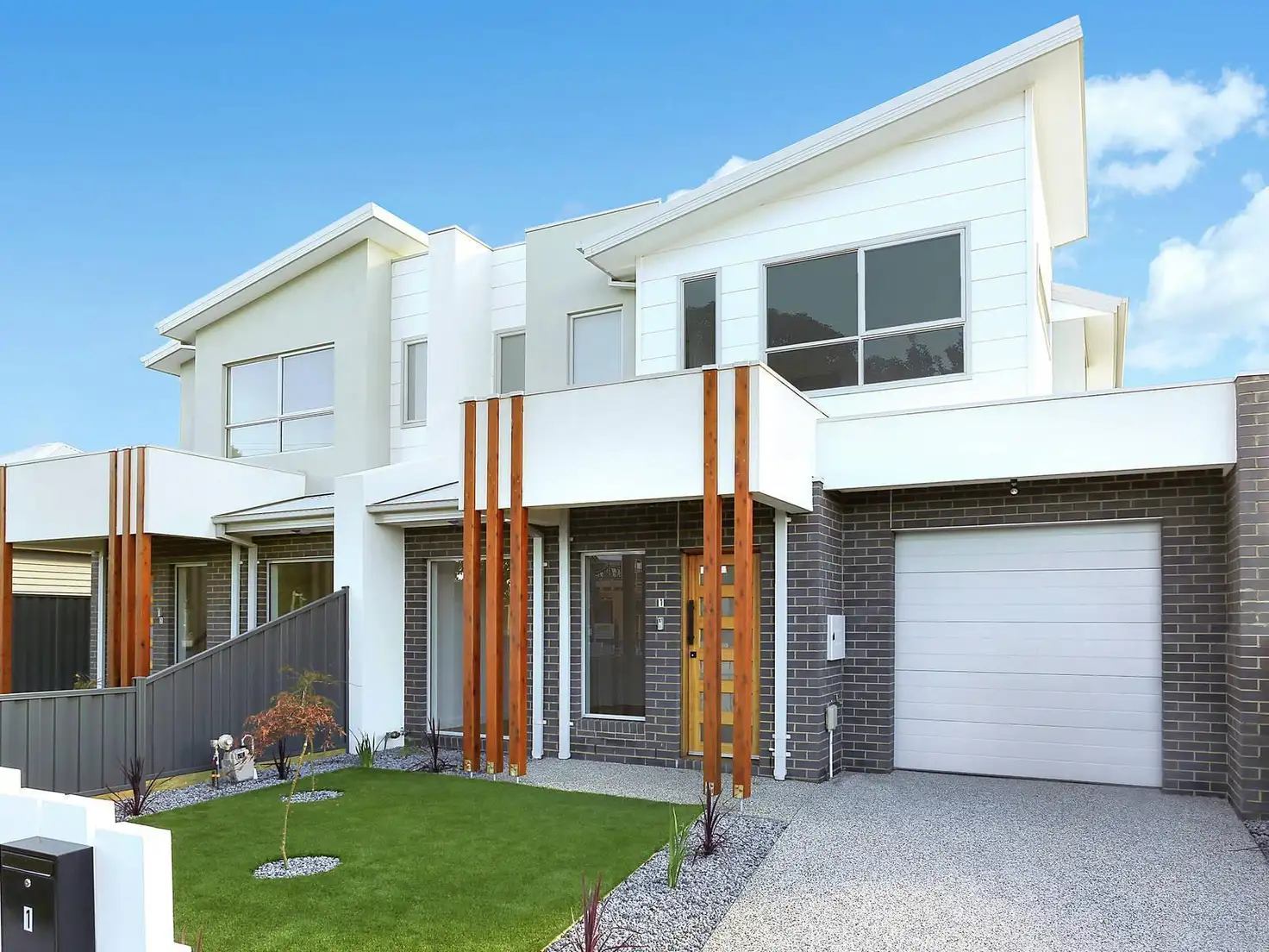 Main view of Homely townhouse listing, 1/40 Greene Street, South Kingsville VIC 3015