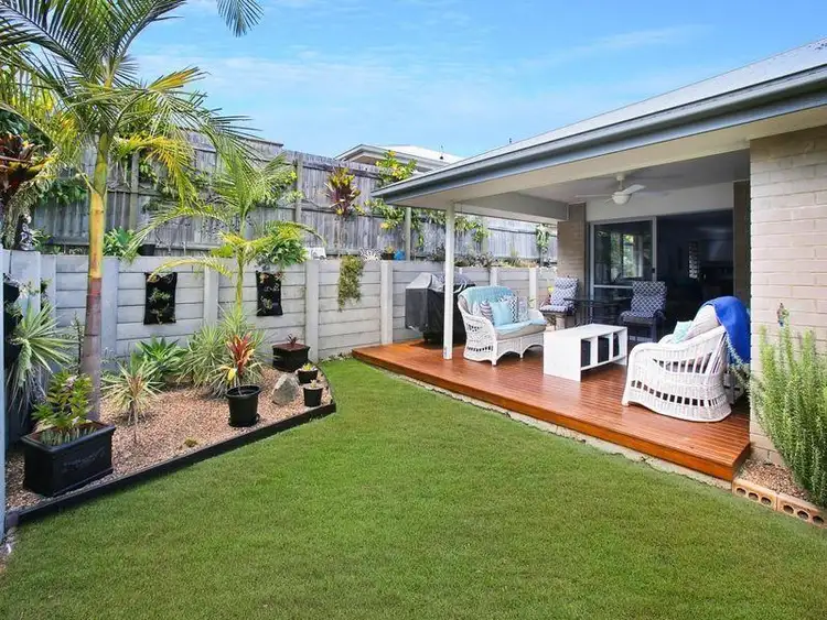 24 Sunrise Terrace, Little Mountain QLD 4551