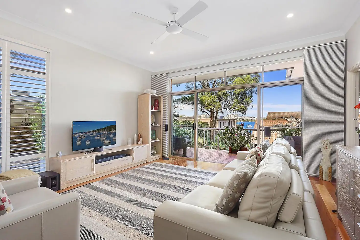 Main view of Homely villa listing, 6/3 Beach Street, Tennyson Point NSW 2111