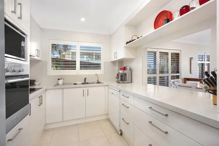 Fourth view of Homely villa listing, 6/3 Beach Street, Tennyson Point NSW 2111