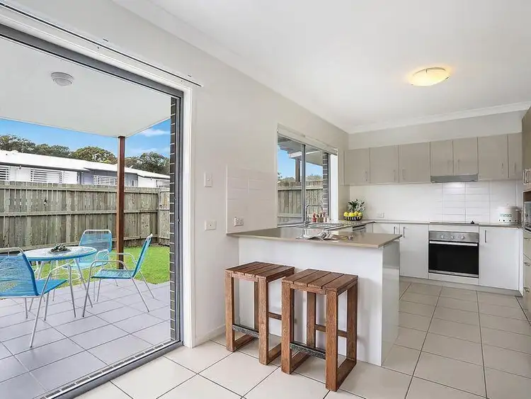 Second view of Homely house listing, 25/17 Greensboro Place, Little Mountain QLD 4551