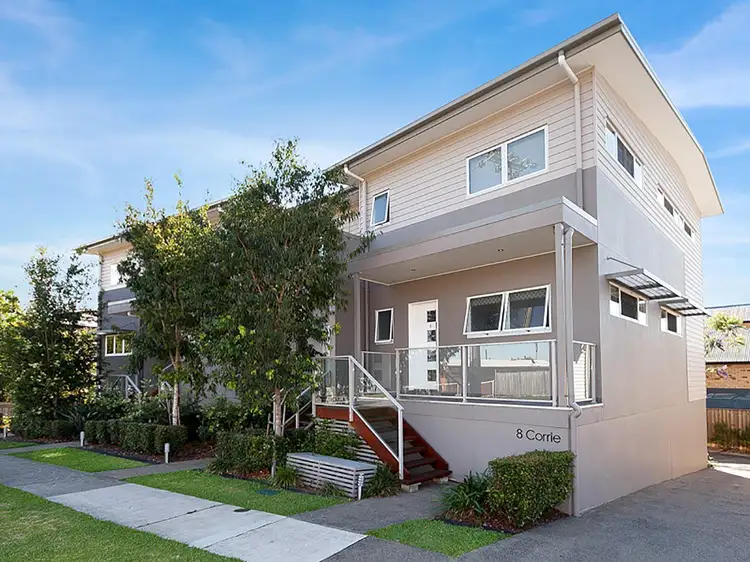 3/8 Corrie Street