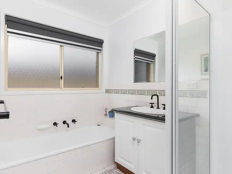 Fifth view of Homely unit listing, 2/87 Tahara Street, Hamlyn Heights VIC 3215