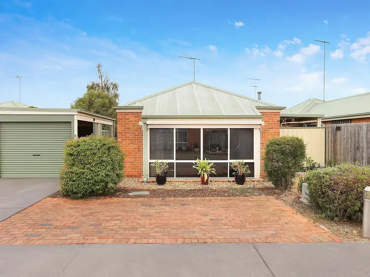 8/15-19 Thompson Street, Whittington VIC 3219
